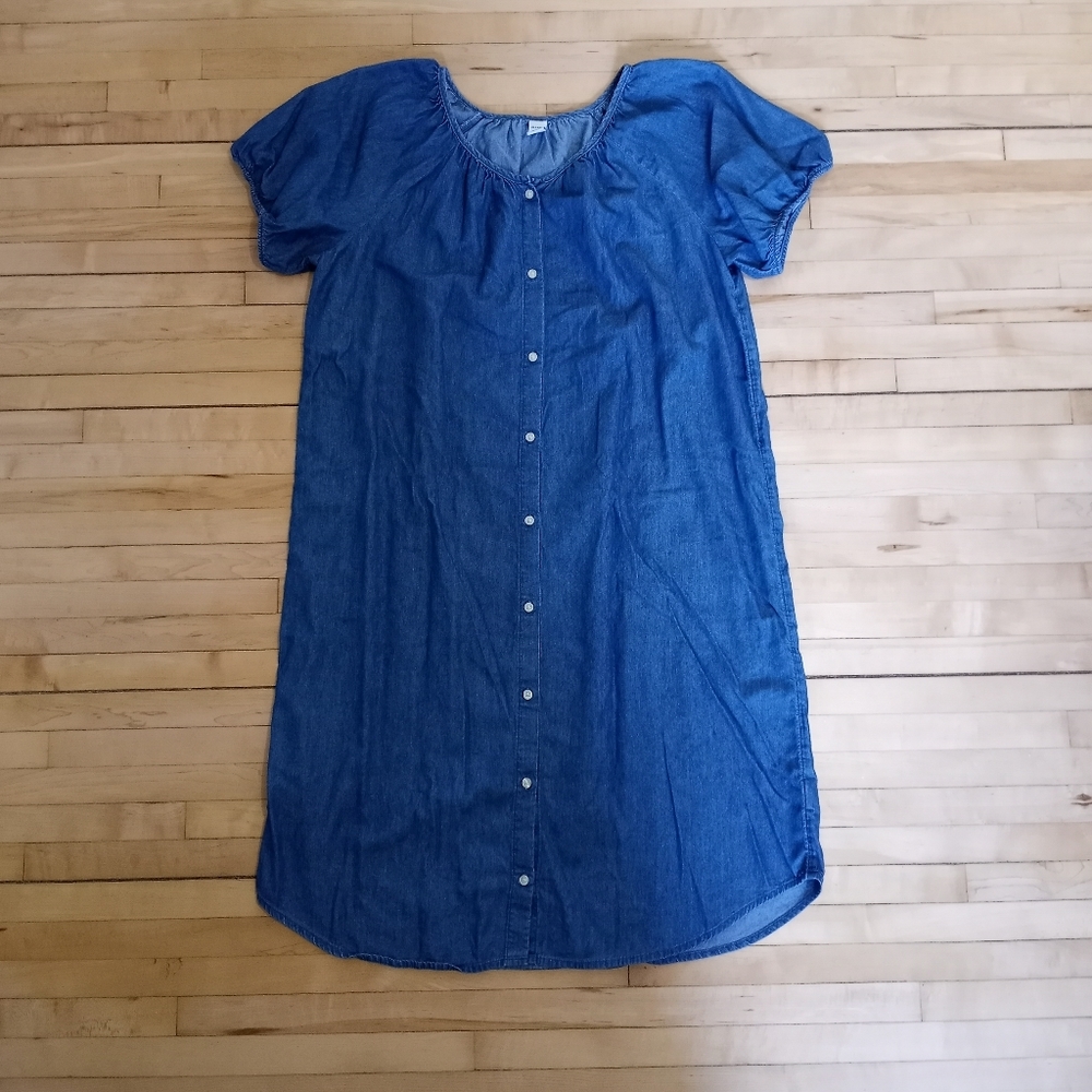Chambray puff sleeve dress